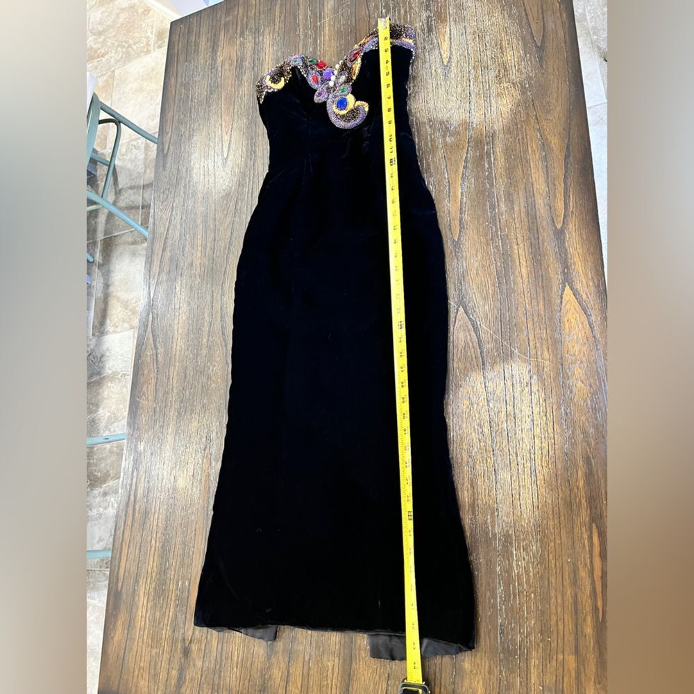 Elegant Black Beaded Prom Dress - Picture 15 of 15